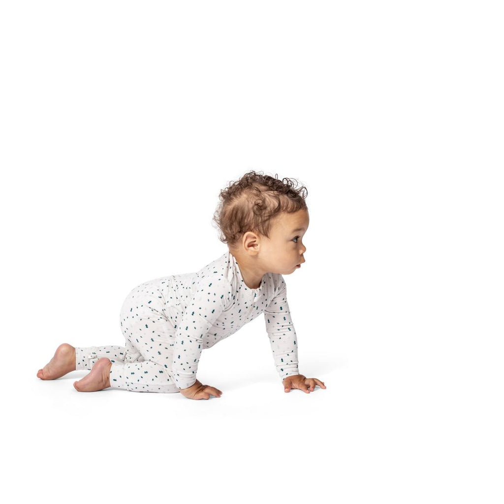 Frosted Pines Bamboo Zip Sleeper